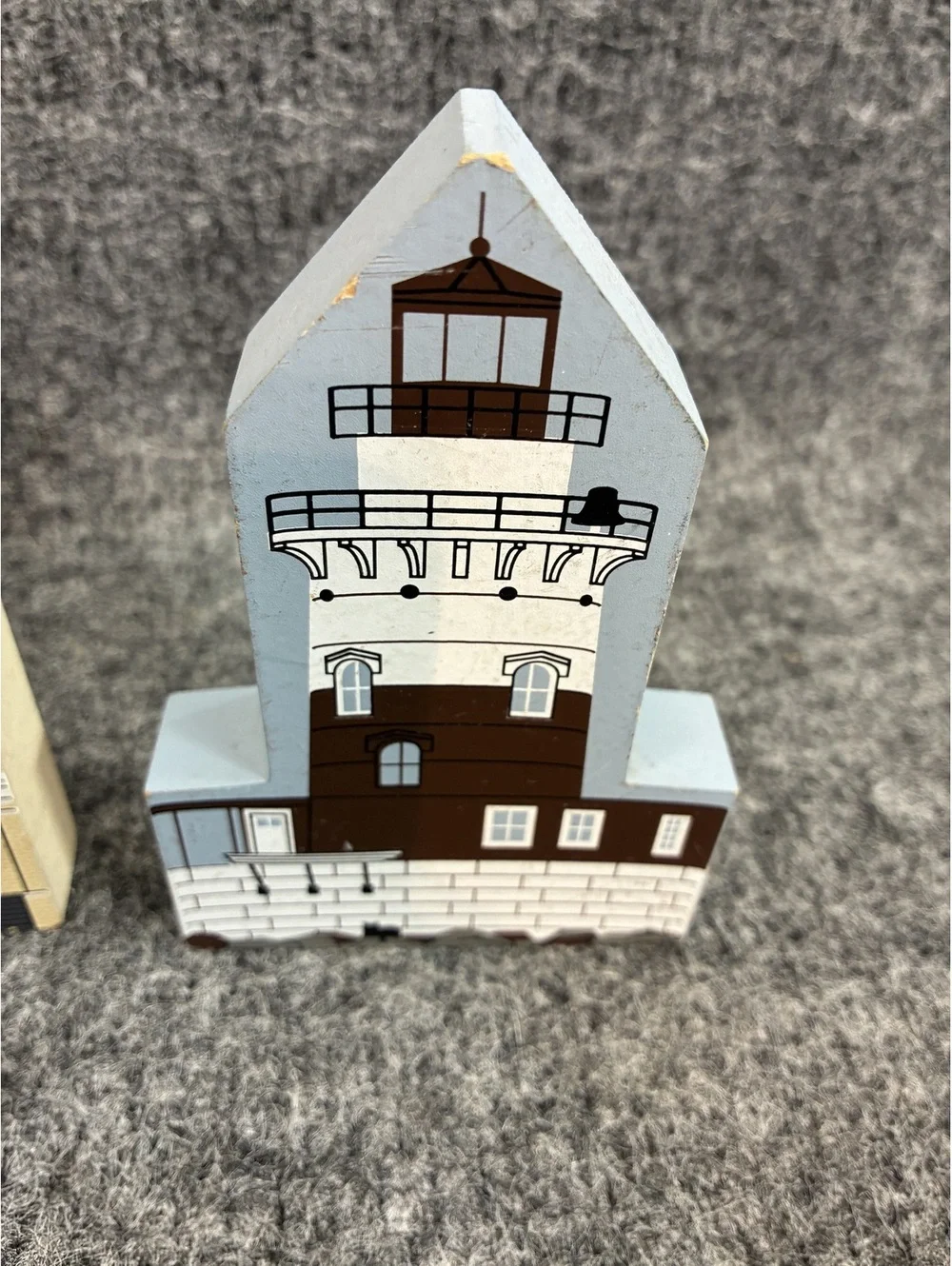 Cats' Meow Collectible Wooden Lighthouse Set 1990 Salem Hook Lighthouse Series